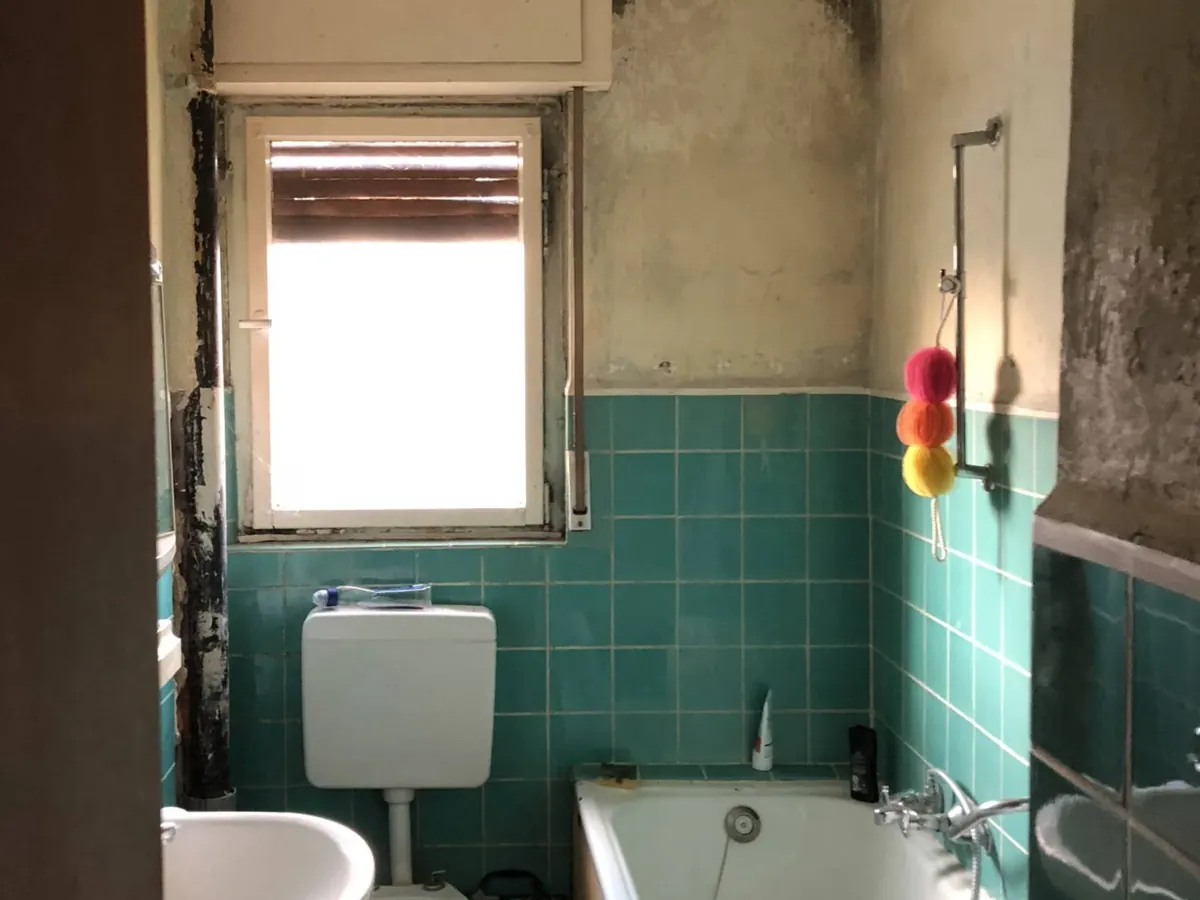 Hanau, altes Badezimmer